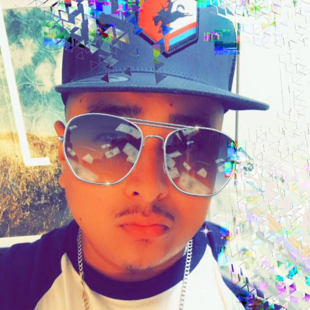 Meet your Posher, Rolando